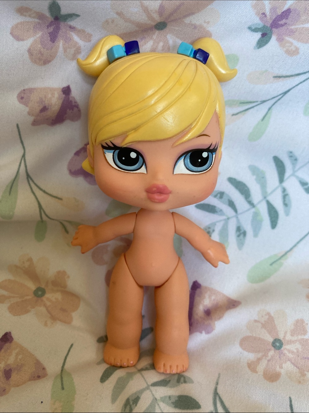 Bratz Babyz 2004 Cloe doll 5”